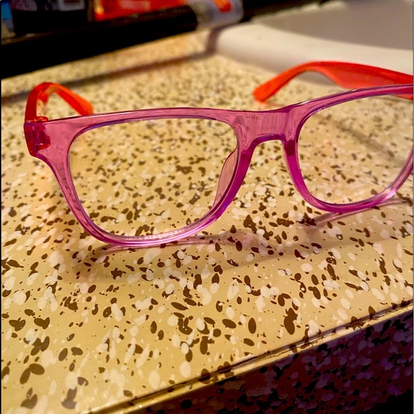 pink glasses frames 🐼🐼🐼 - Picture 1 of 7